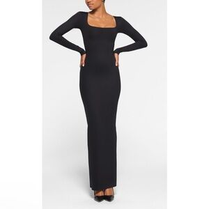56. Skims body long slip dress in onyx size 2x or XS nwt sold out!